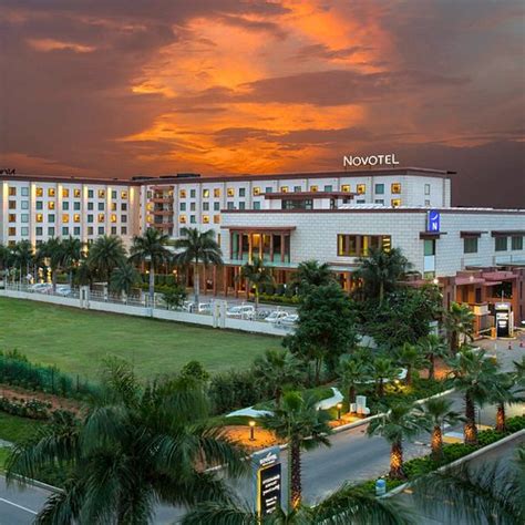 THE 10 CLOSEST Hotels to Begumpet Station .